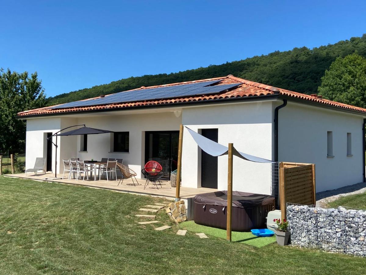 Villa Jacuzzi, Terrain De Petanque Et Aire De Jeux Vue Sur Les Pyrenees Seilhan Bagian luar foto
