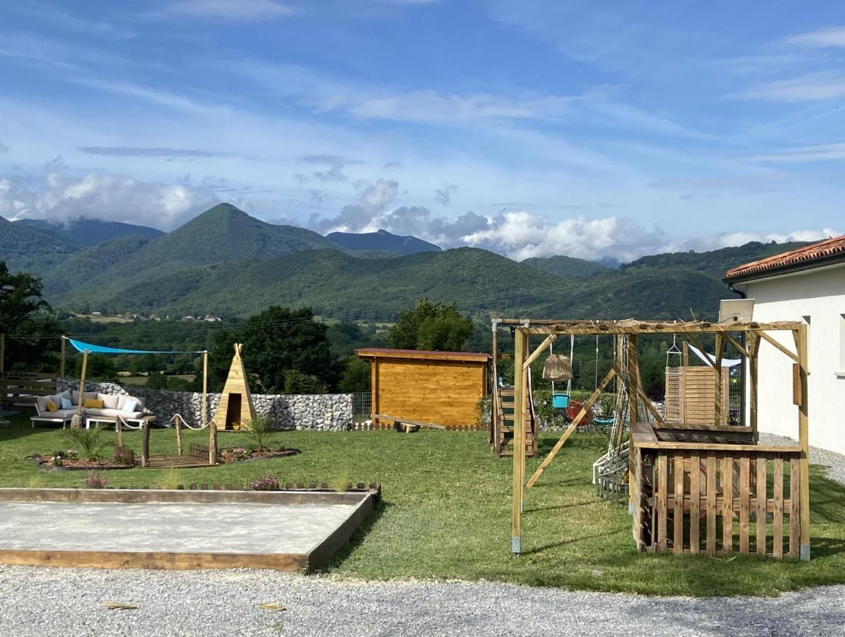 Villa Jacuzzi, Terrain De Petanque Et Aire De Jeux Vue Sur Les Pyrenees Seilhan Bagian luar foto